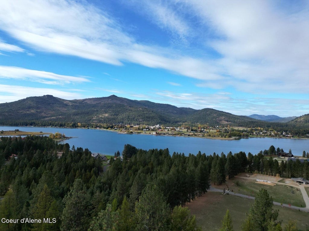 Photo of 273 Riverbend Ridge Ridge, Sagle, ID 83860 (MLS # 26-10480)