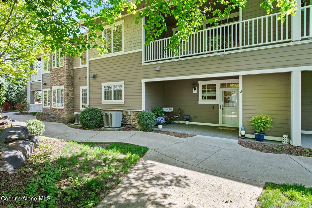 Photo of 4539 Greenchain LOOP #APT 2, Coeur dAlene, ID 83814 (MLS # 26-4407)