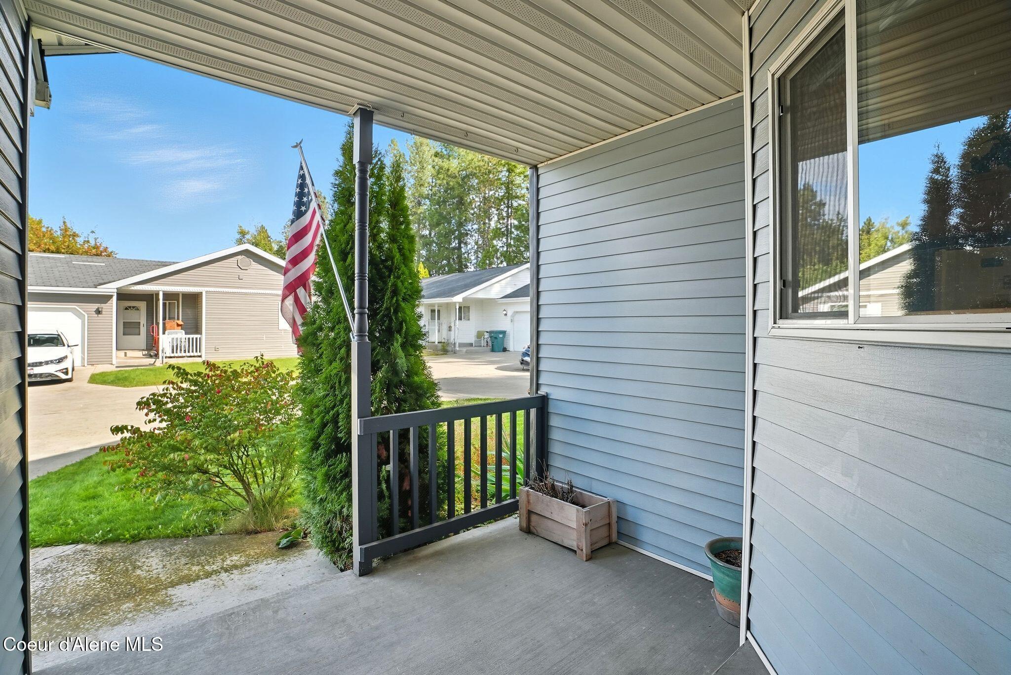 Coeur d'Alene, Idaho 83815, United States, 2 Bedrooms Bedrooms, ,1 BathroomBathrooms,Residential,Active,219690