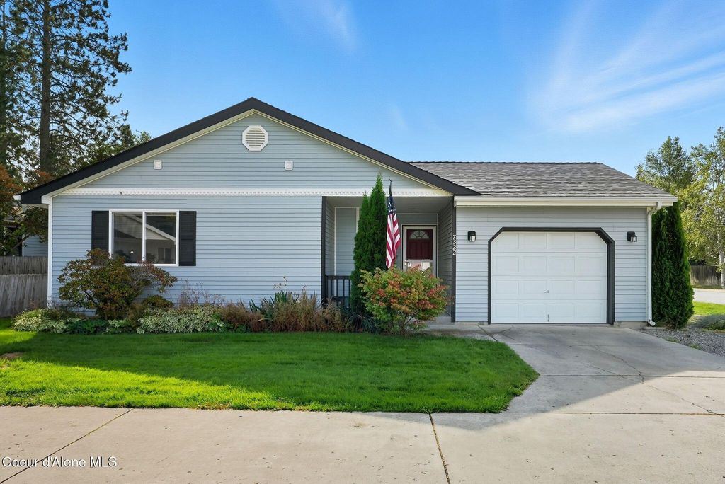 Photo of 7322 Wheatfield Dr, Coeur dAlene, ID 83815 (MLS # 25-9927)