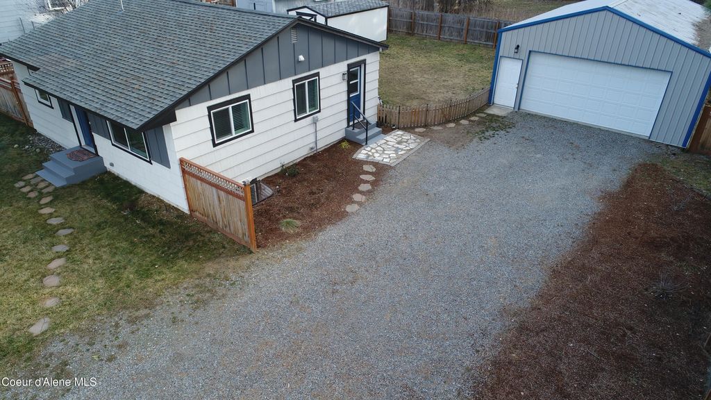 Photo of 1518 Satre Ave, Coeur dAlene, ID 83815 (MLS # 26-806)