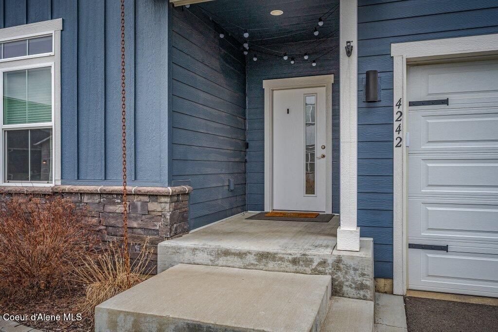 Photo of 4242 Donovan Lane Lane, Post Falls, ID 83854 (MLS # 26-855)