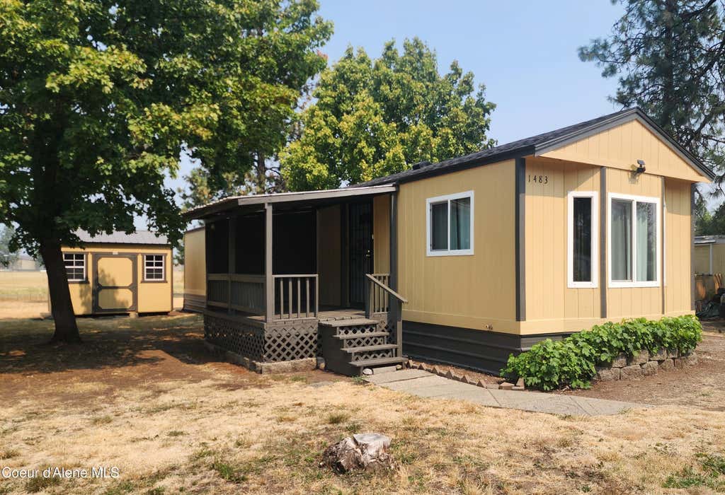 Photo of 1483 Iron Horse CIR #13, Post Falls, ID 83854 (MLS # 26-8111)
