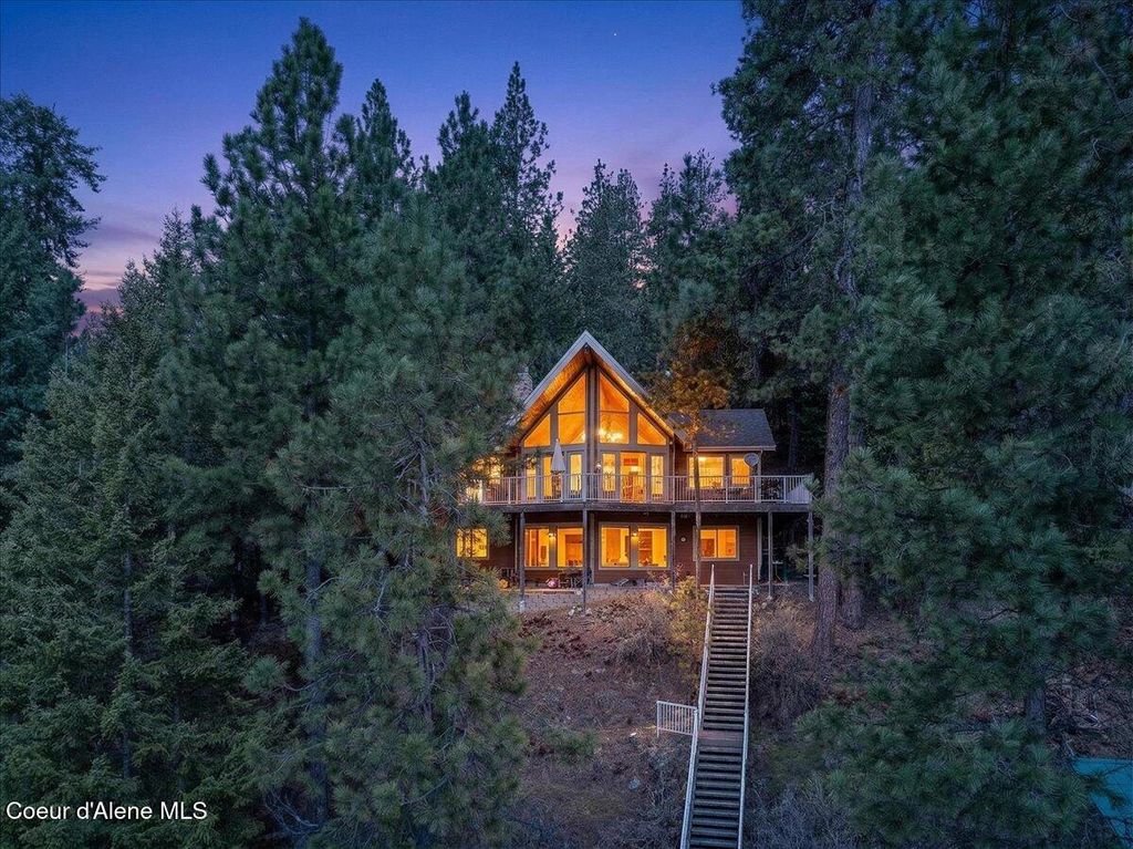 Photo of 6832 Half Circle Circle, Worley, ID 83876 (MLS # 26-3089)