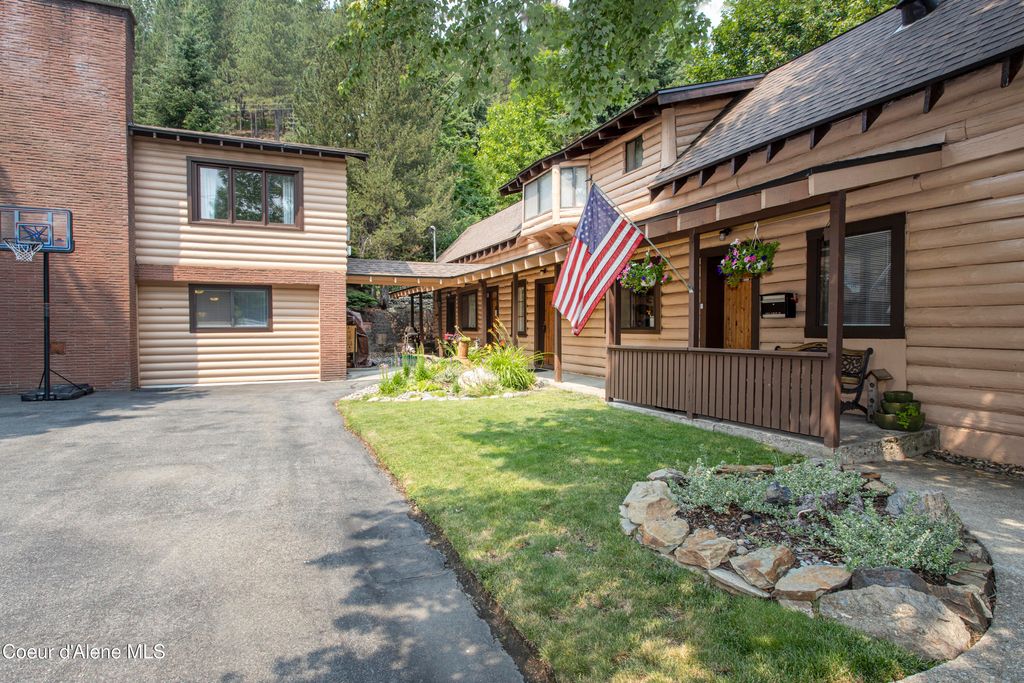 Photo of 408A 410A Main, Kellogg, ID 83837 (MLS # 26-4073)