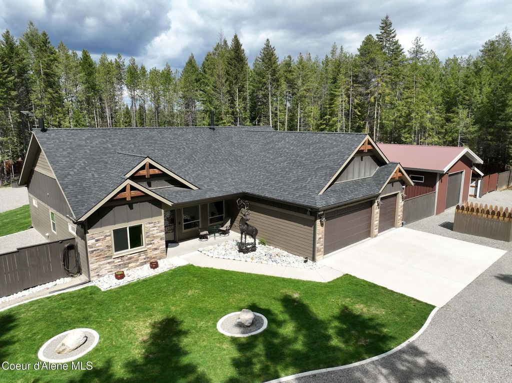 Photo of 11111 Arroyo Ln, Athol, ID 83801 (MLS # 26-3260)