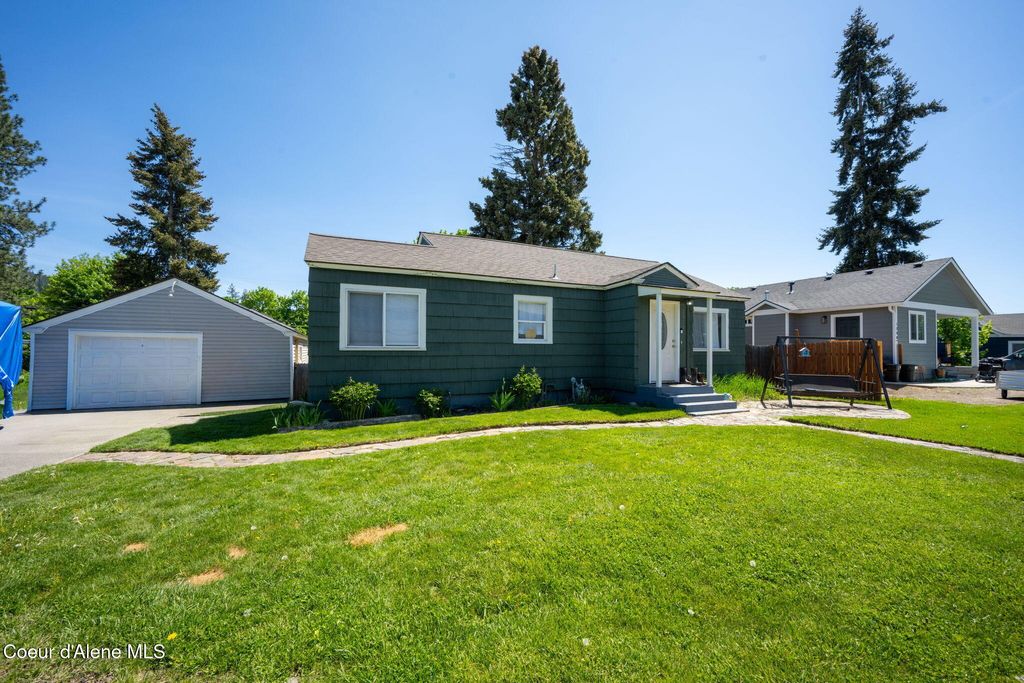 Photo of 1310 9th ST, Coeur dAlene, ID 83814 (MLS # 26-4862)