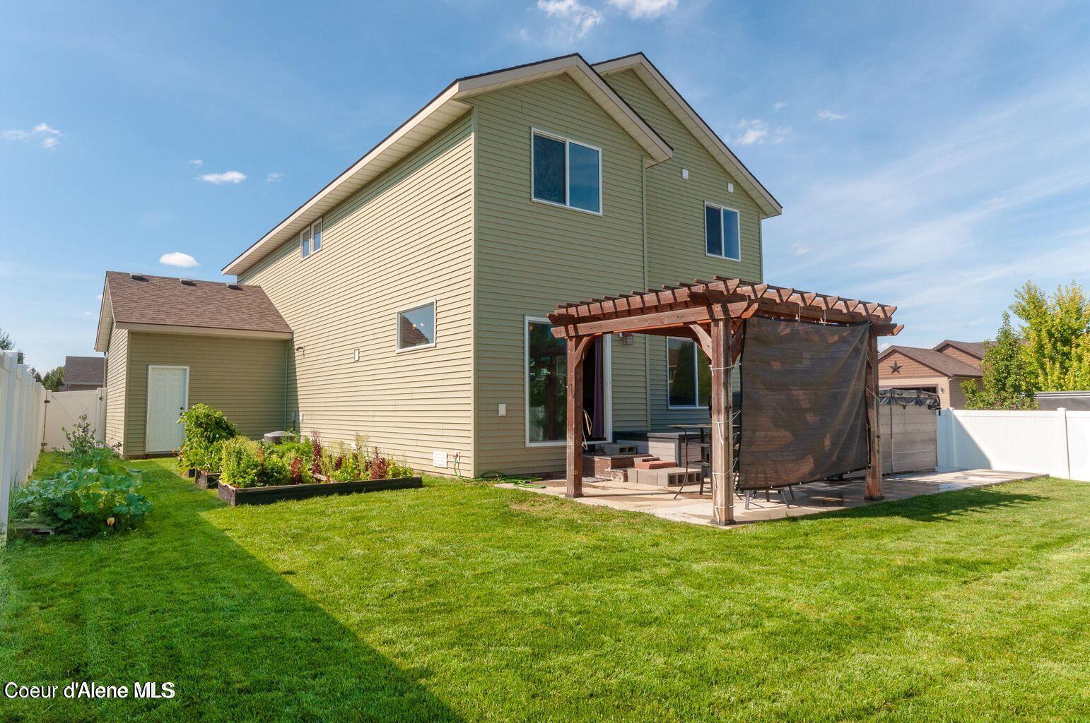 8364 N Wentworth St, Post Falls, Idaho image 3