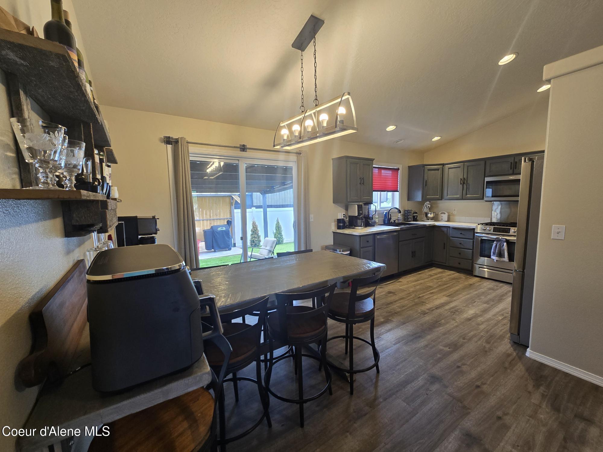 10566 N Seaside St, Hayden, Alaska image 11