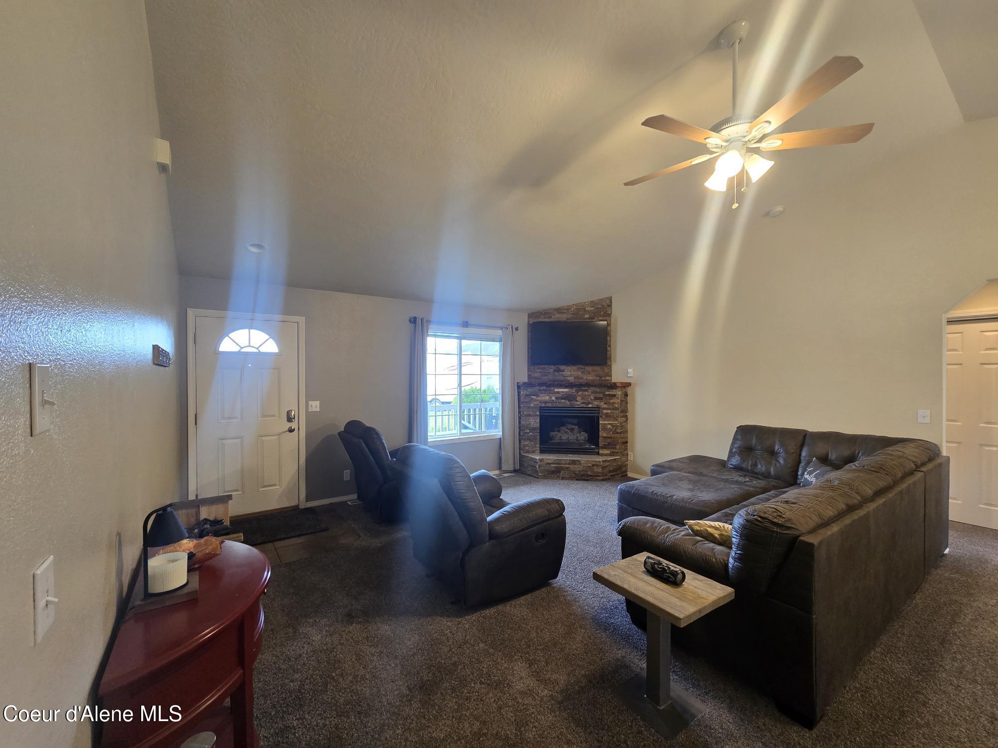 10566 N Seaside St, Hayden, Alaska image 9