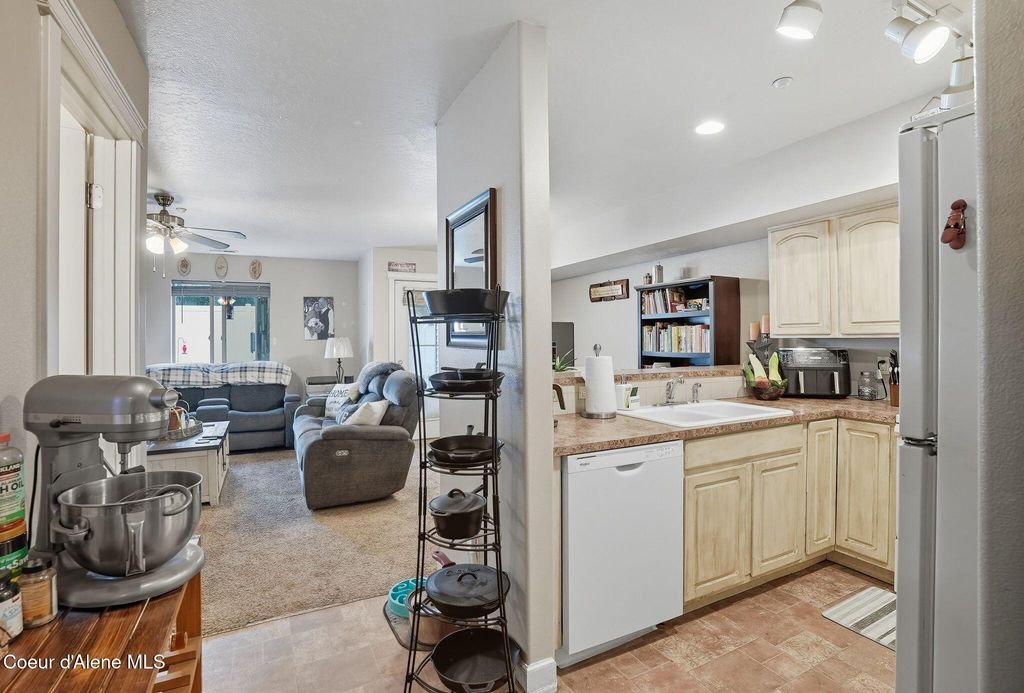 Photo of 176 MARYANNA Ln, Hayden, ID 83835 (MLS # 25-9322)
