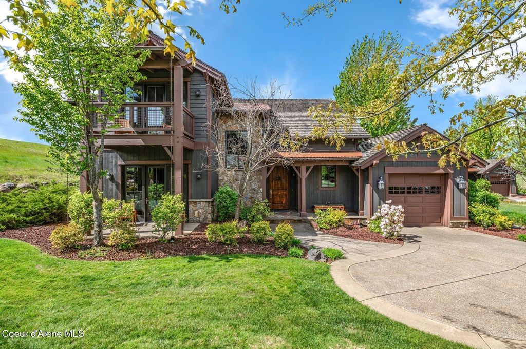 Photo of 17036 CITRINE Dr, Coeur dAlene, ID 83814 (MLS # 25-1360)