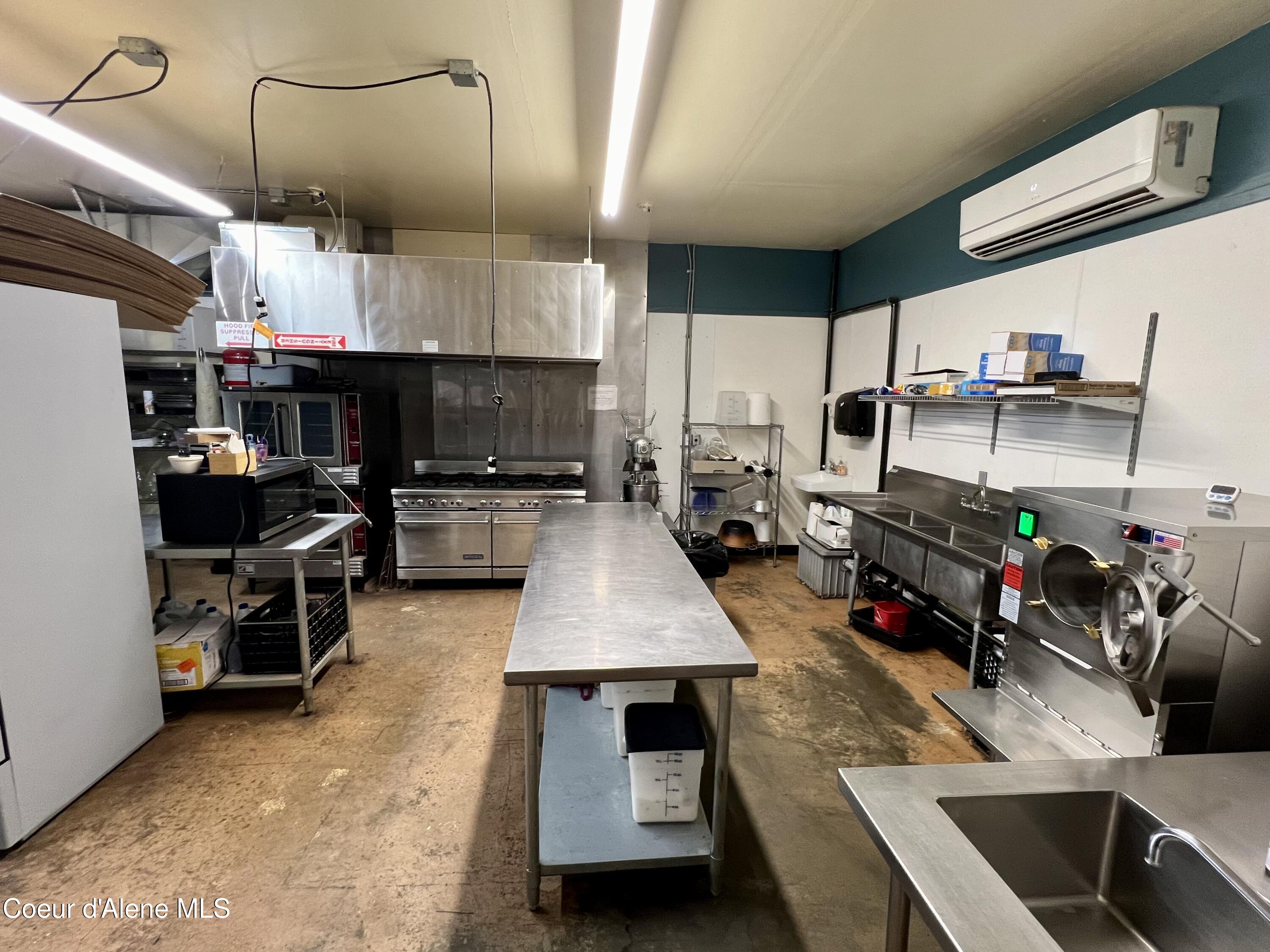 723 Pine St, Sandpoint, Idaho image 26