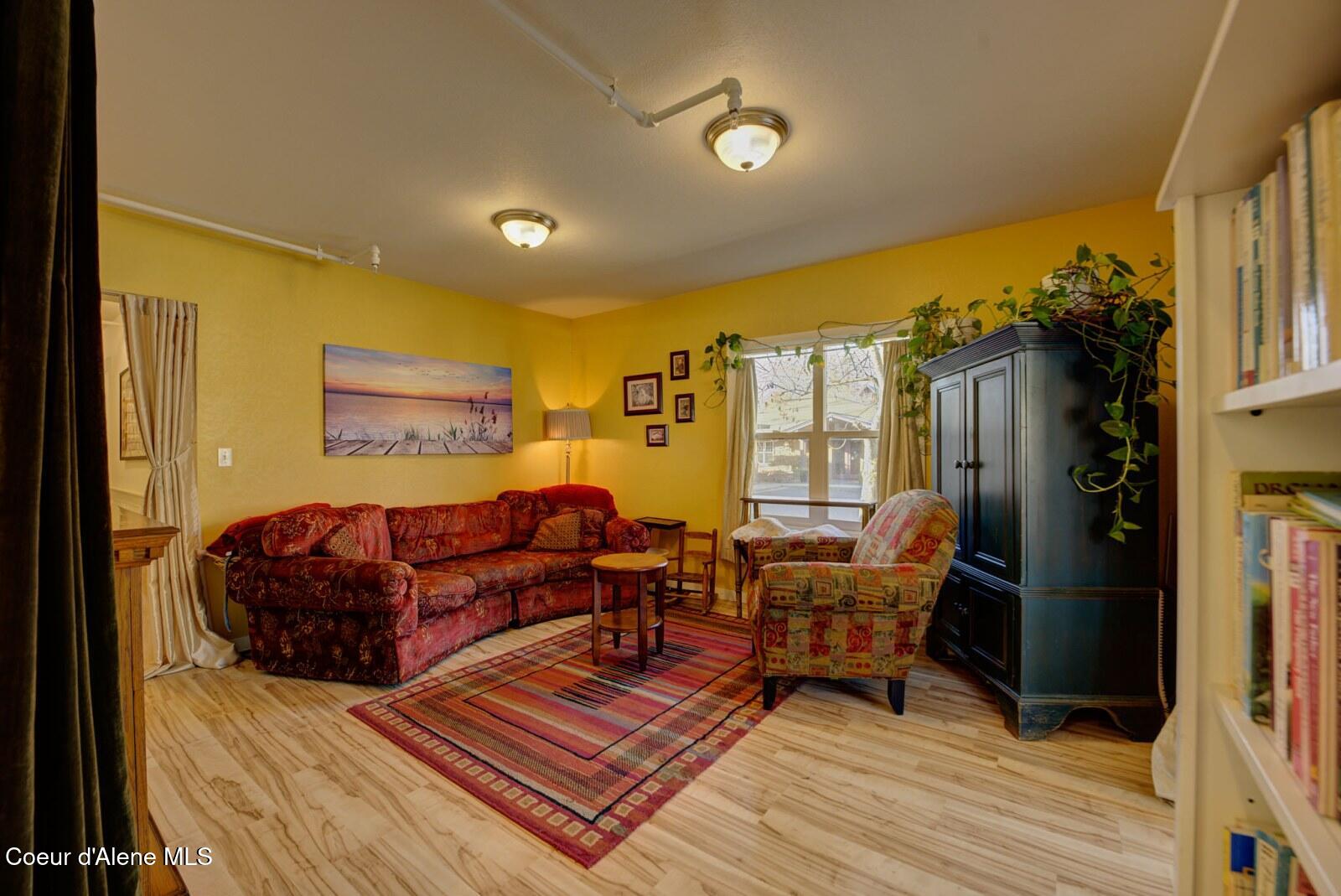 723 Pine St, Sandpoint, Idaho image 11