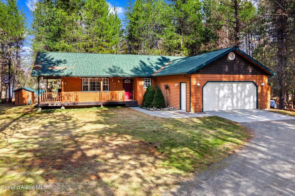 Photo of 5565 Selle Rd, Sandpoint, ID 83864 (MLS # 26-2539)