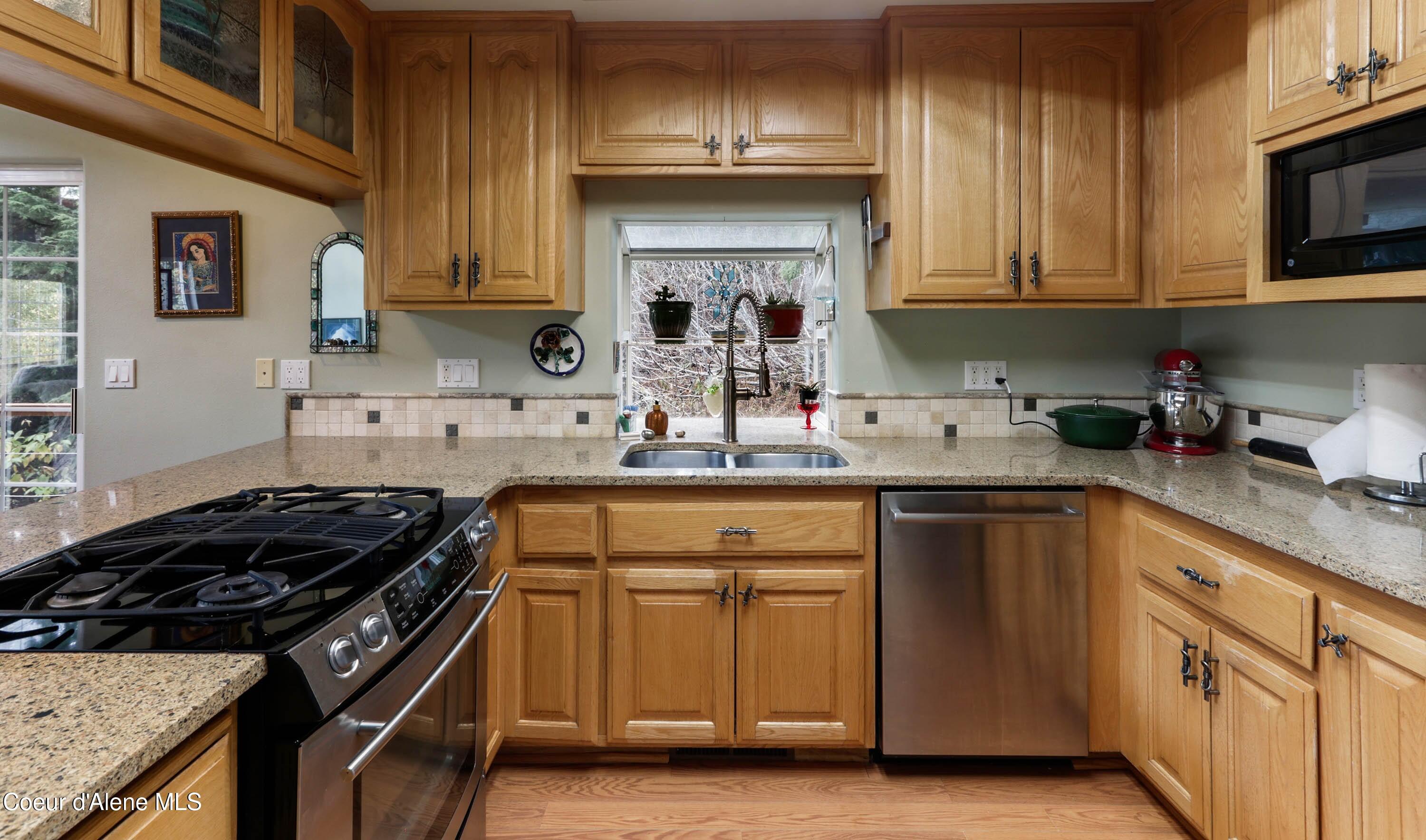 296 Ullr Dr, Sandpoint, Idaho image 11