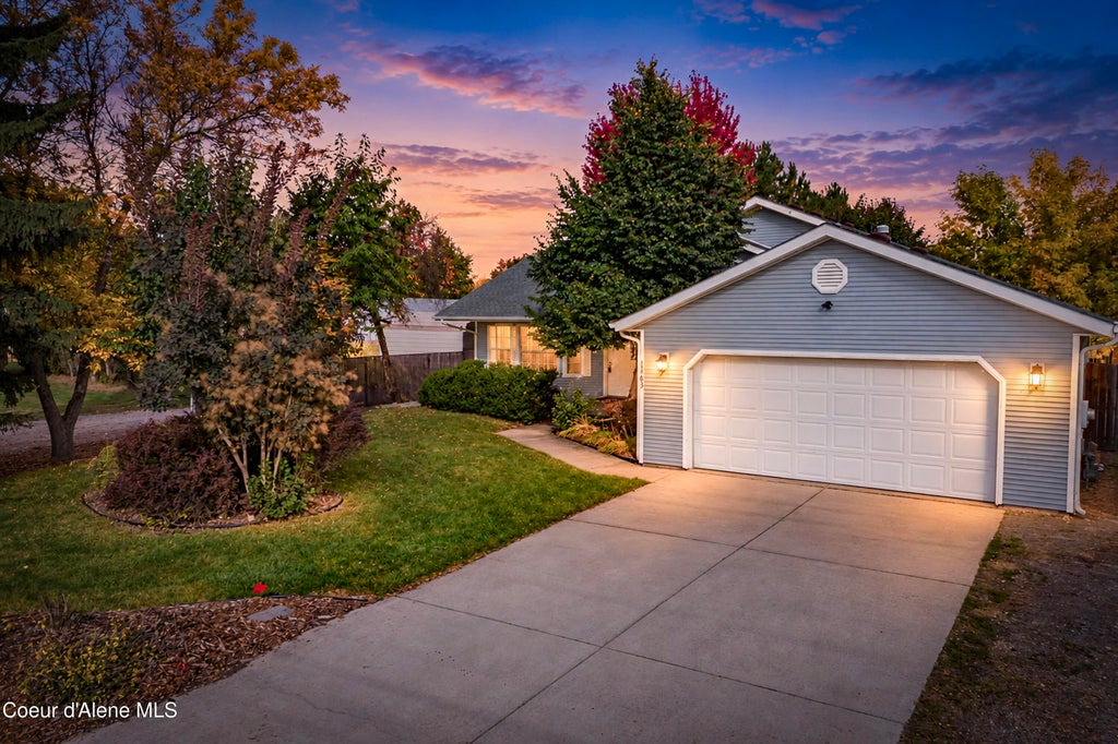 Photo of 1163 Miles, Hayden, ID 83835 (MLS # 26-9987)