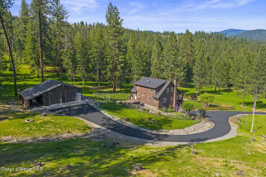 Photo of 4125 Wolf Lodge Terrace Terrace, Coeur dAlene, ID 83814 (MLS # 26-5470)