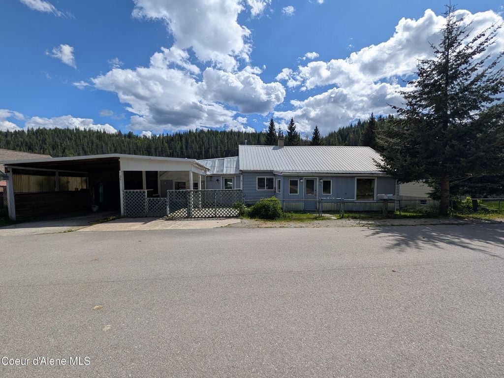 Photo of 54 Elk Creek Creek, Kellogg, ID 83837 (MLS # 26-5302)