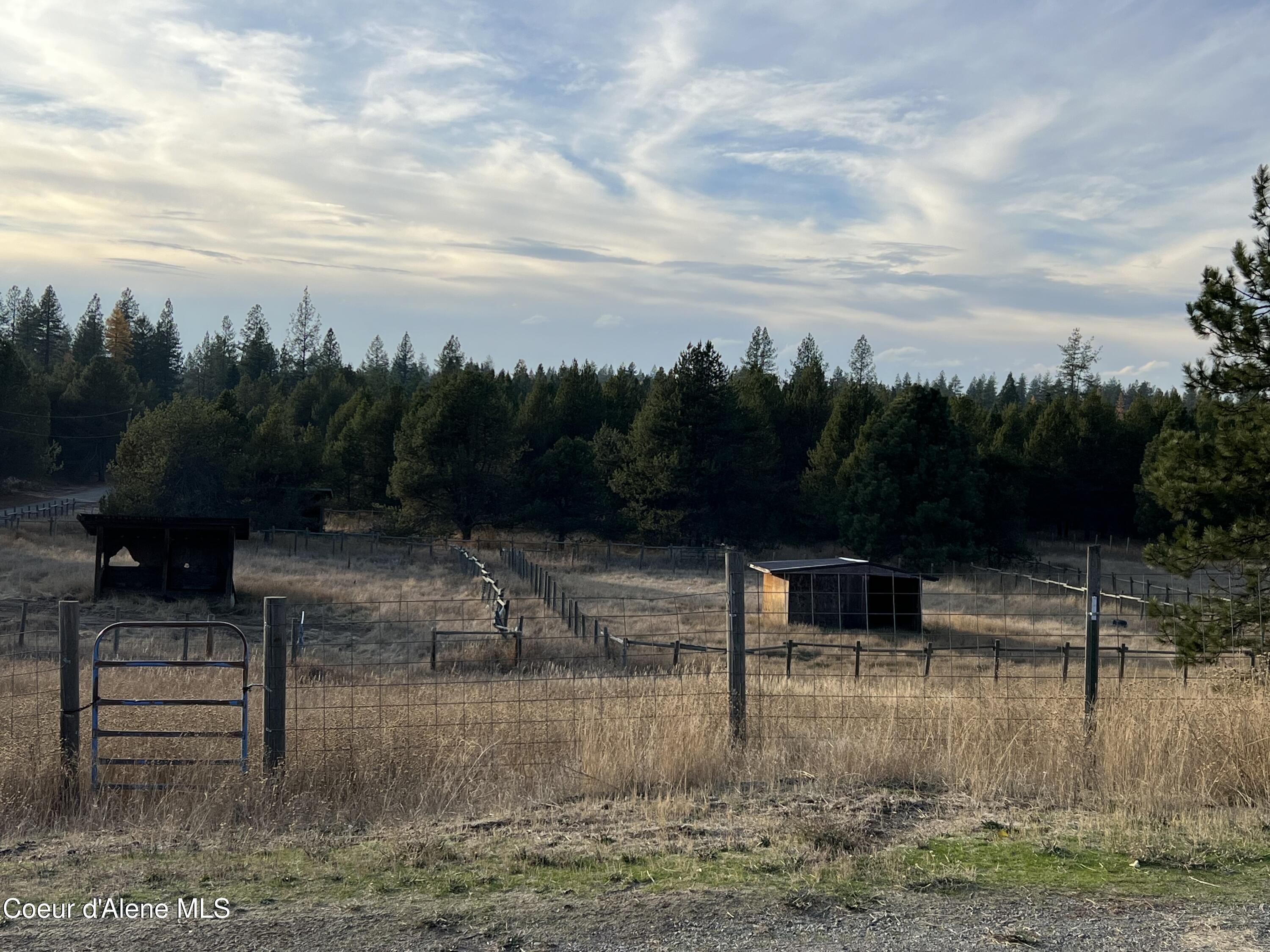 3003 Hoo Doo Loop, Oldtown, Idaho image 8