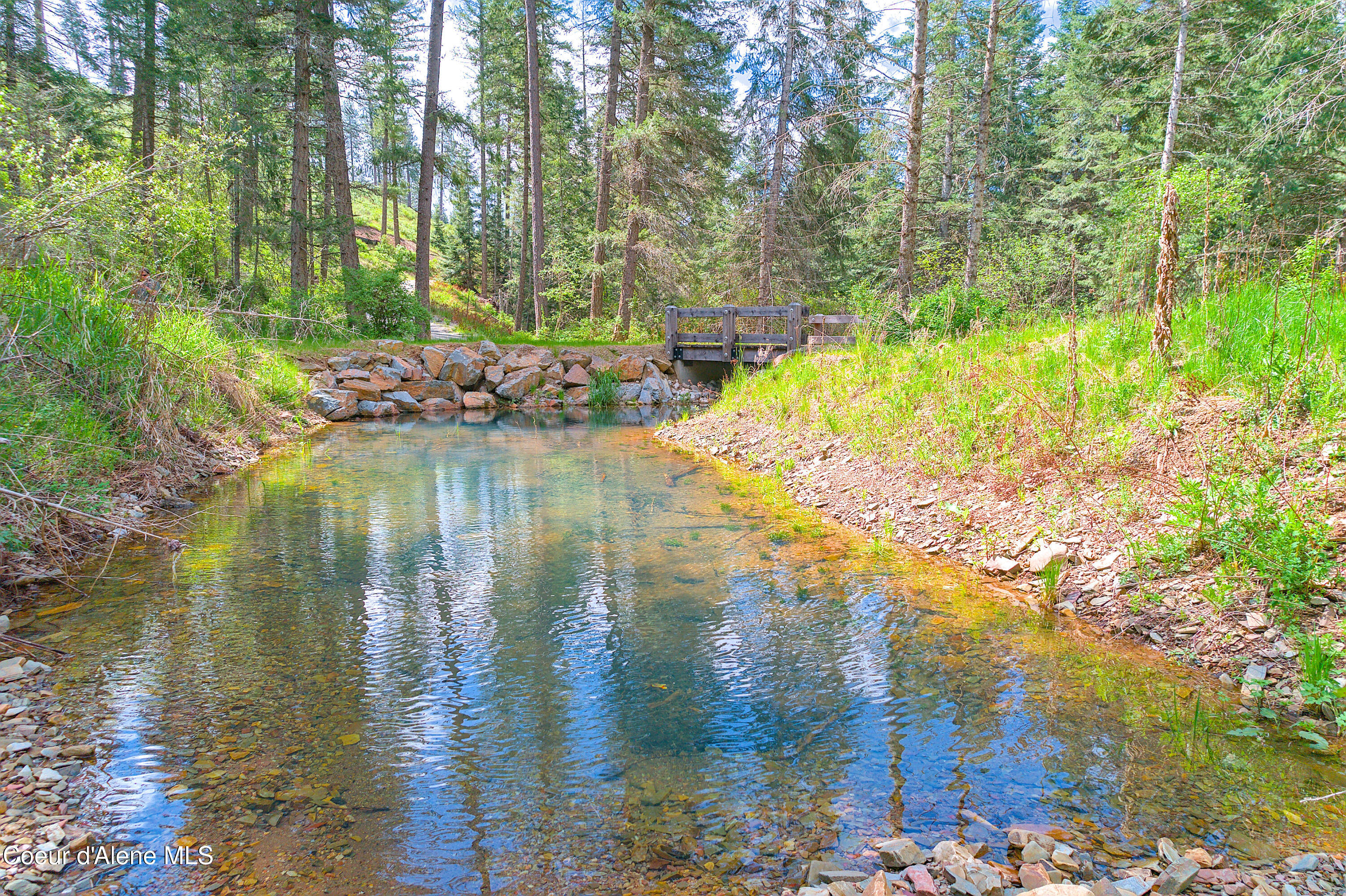 2304 S Blue Creek Rd, Coeur d'Alene, Alaska image 4