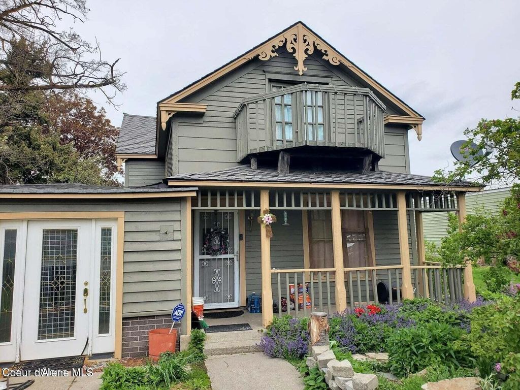 Photo of 503 3rd Ave, Post Falls, ID 83854 (MLS # 25-10966)