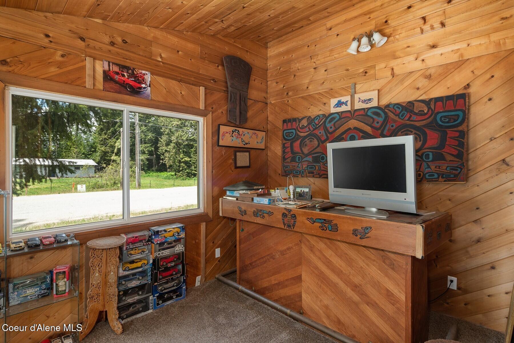 42 Bodie Ln, Priest River, Alaska image 16