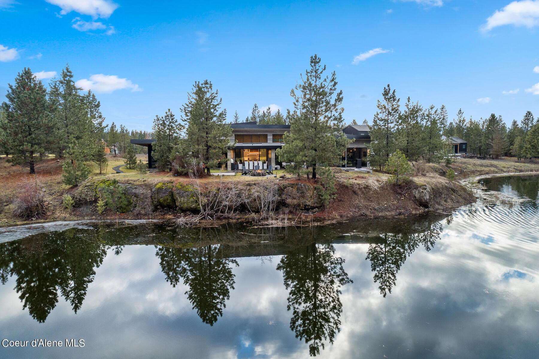 6922 S Nighthawk Ct, Harrison, Idaho image 38