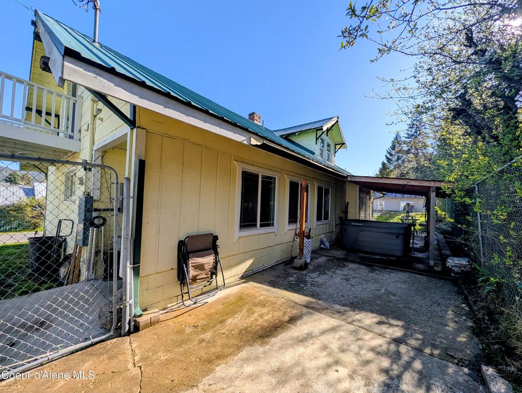 Photo of 505 10th, St. Maries, ID 83861 (MLS # 26-4245)