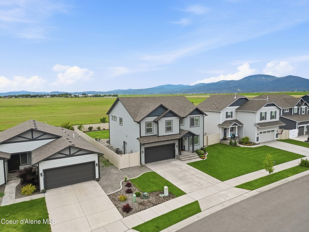 Photo of 10482 Belgrave Loop, Hayden, ID 83835 (MLS # 26-5679)