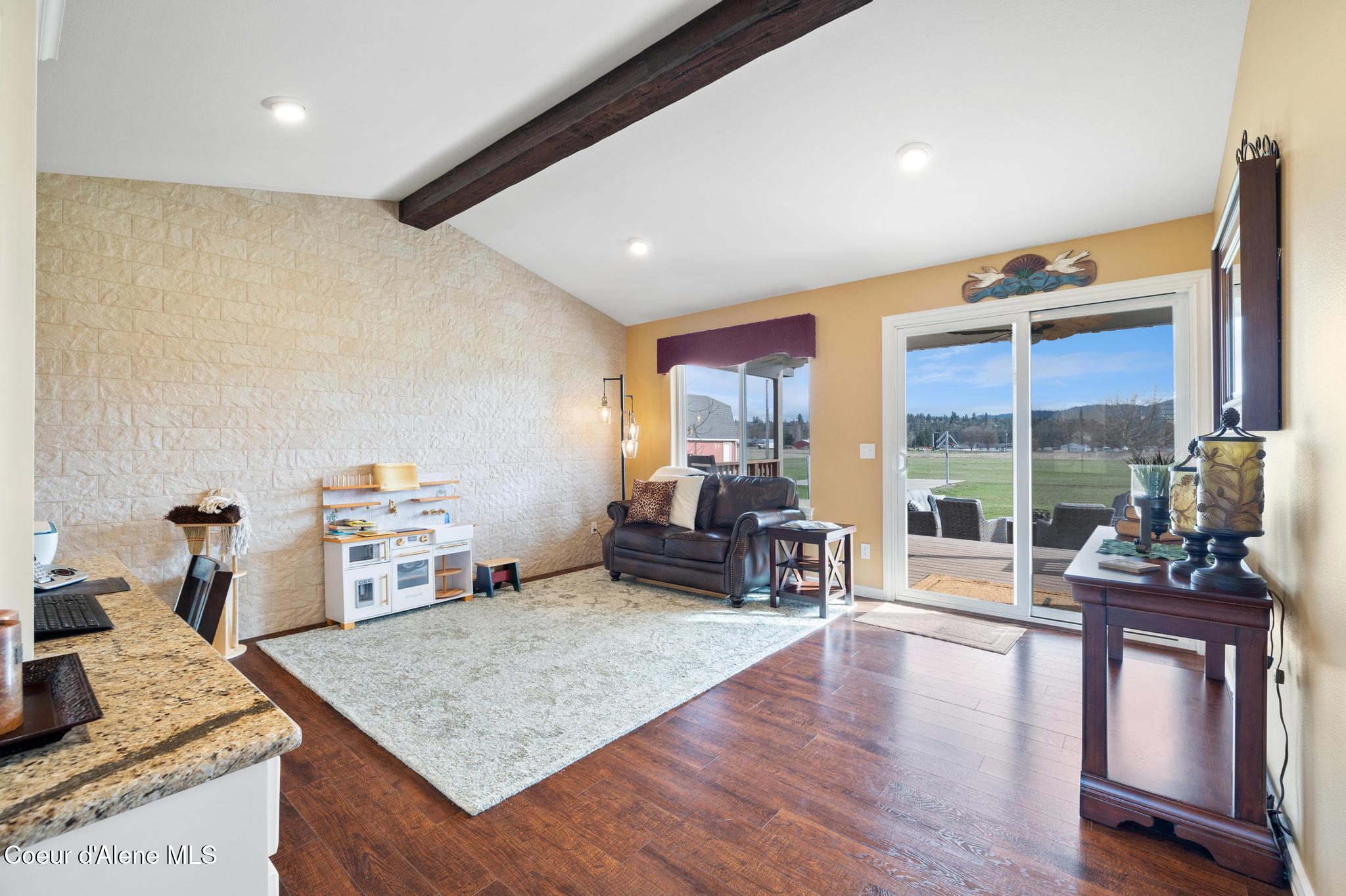 4450 E Poleline Ave, Post Falls, Texas image 32