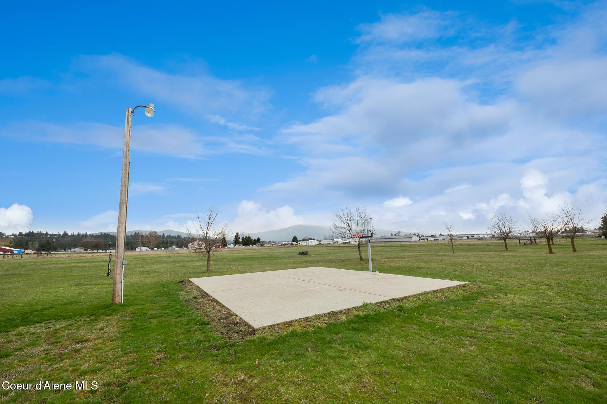 4450 E Poleline Ave, Post Falls, Texas image 35