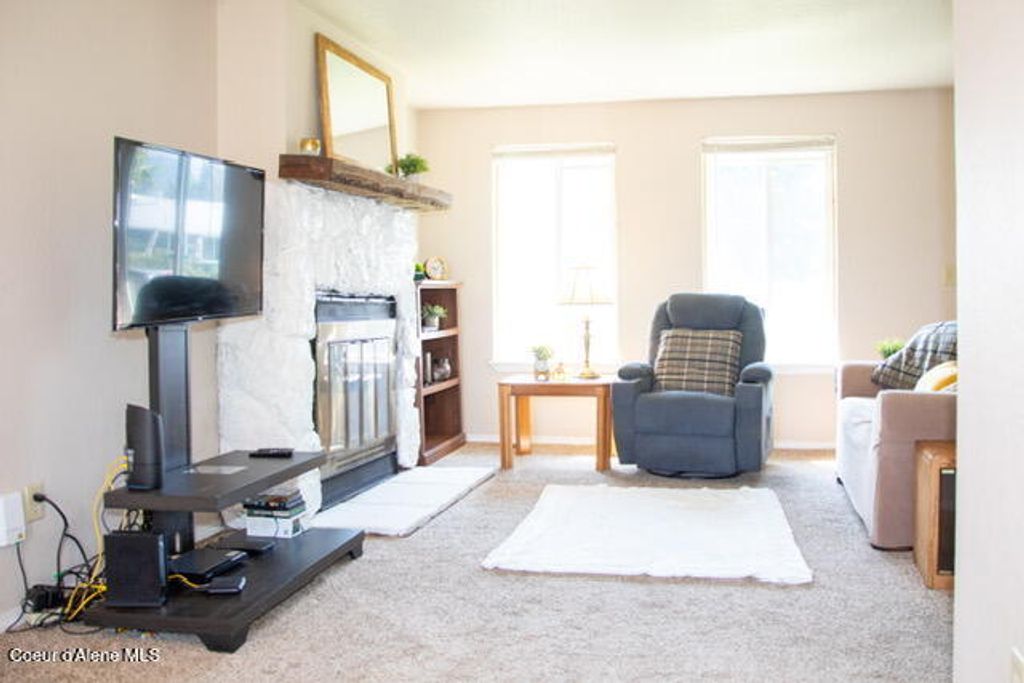 Photo of 1613 PARK Ln, Post Falls, ID 83854 (MLS # 25-9553)