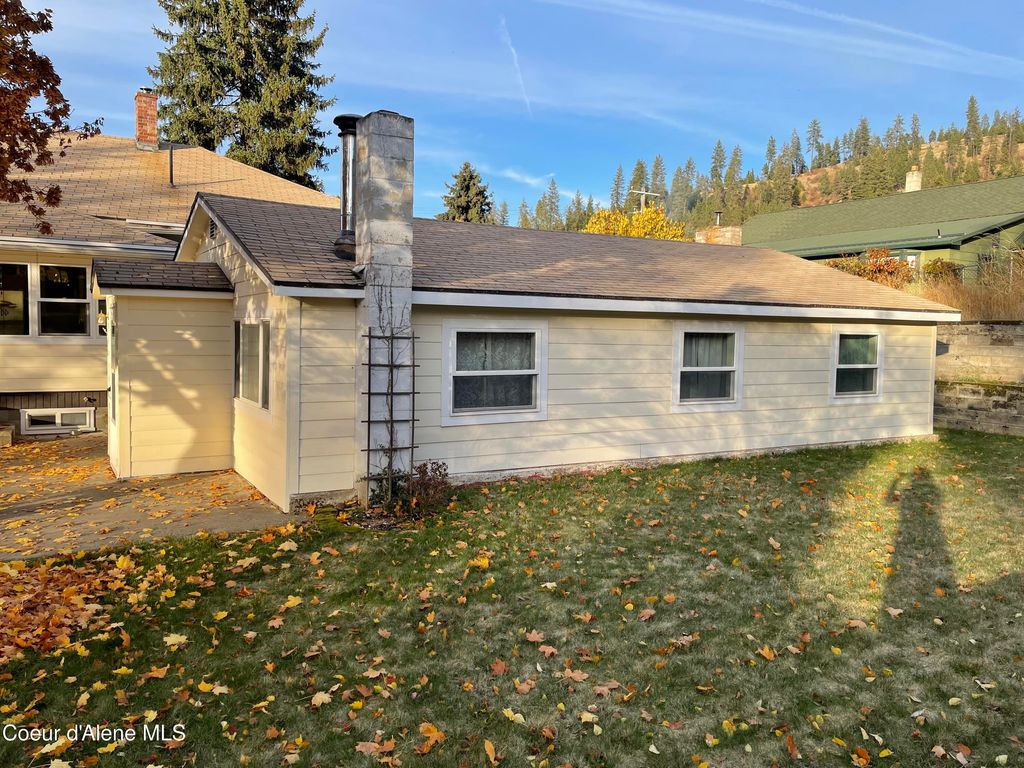 Photo of 125 Sunset View View, St. Maries, ID 83861 (MLS # 25-10876)