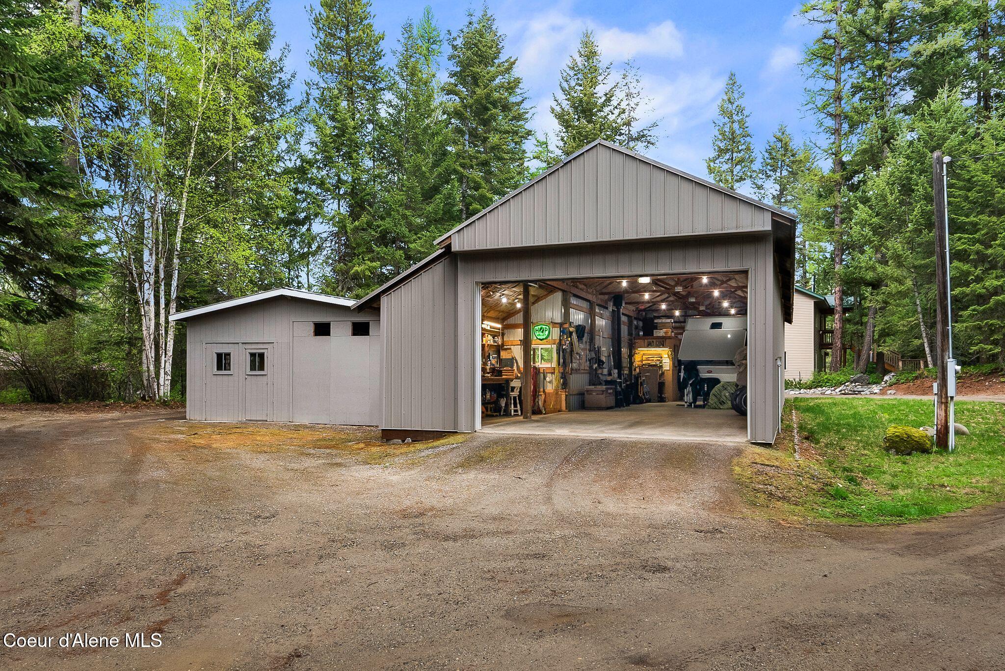 335 Tamarack Ln, Sagle, Alaska image 40