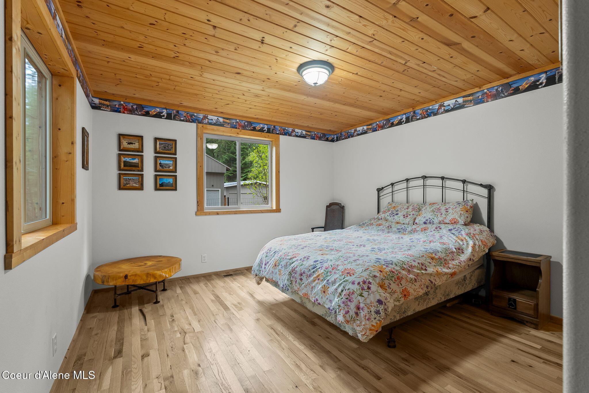 335 Tamarack Ln, Sagle, Alaska image 28