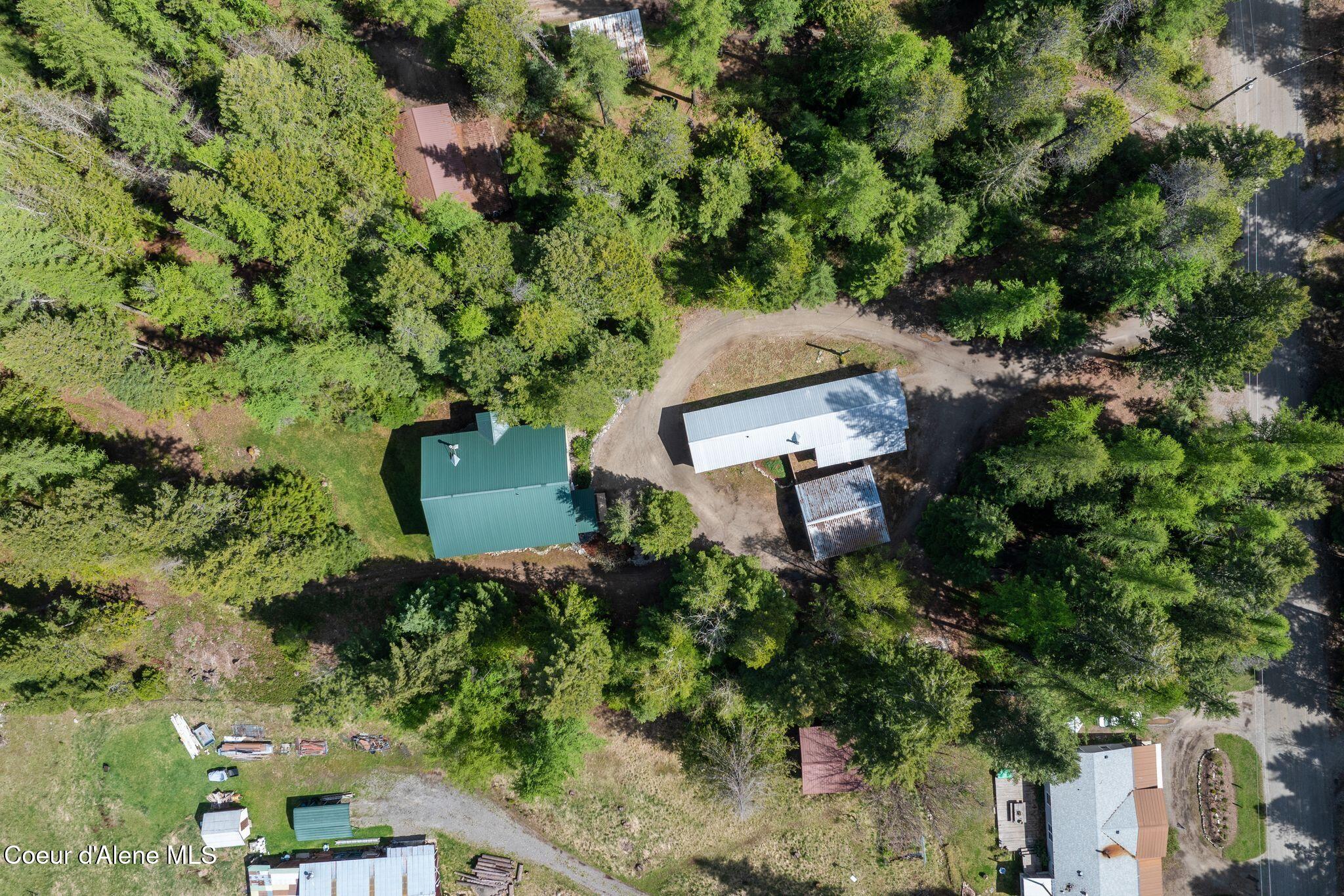 335 Tamarack Ln, Sagle, Alaska image 6