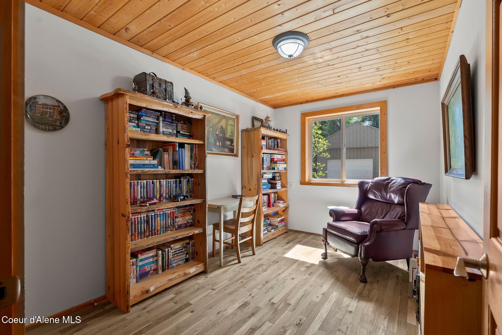 335 Tamarack Ln, Sagle, Alaska image 33