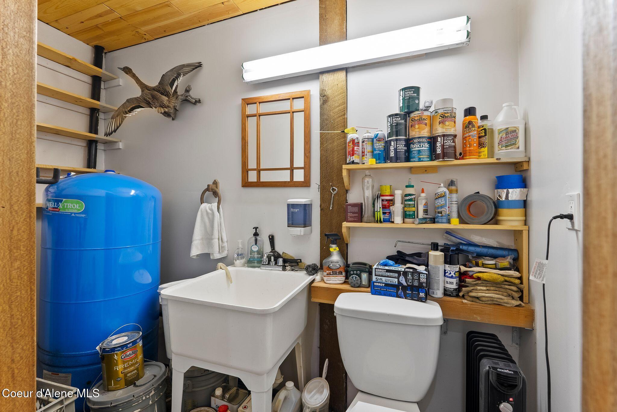335 Tamarack Ln, Sagle, Alaska image 44