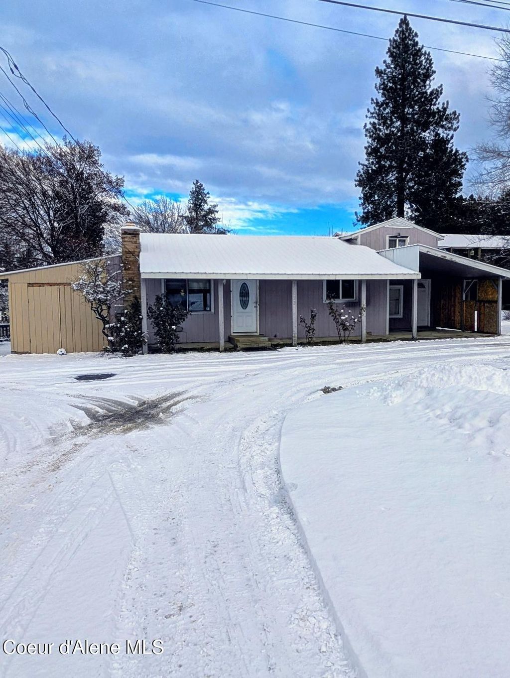 Photo of 6873 Hill Side Aly, Bonners Ferry, ID 83805 (MLS # 26-299)