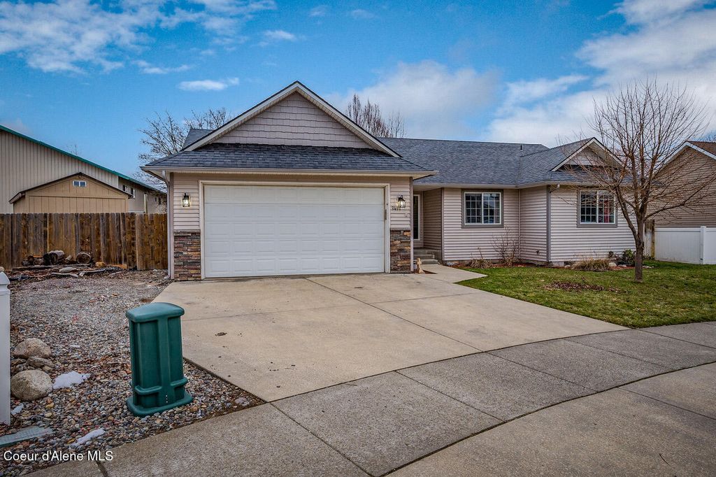 Photo of 9499 MACIE Loop, Hayden, ID 83835 (MLS # 26-626)