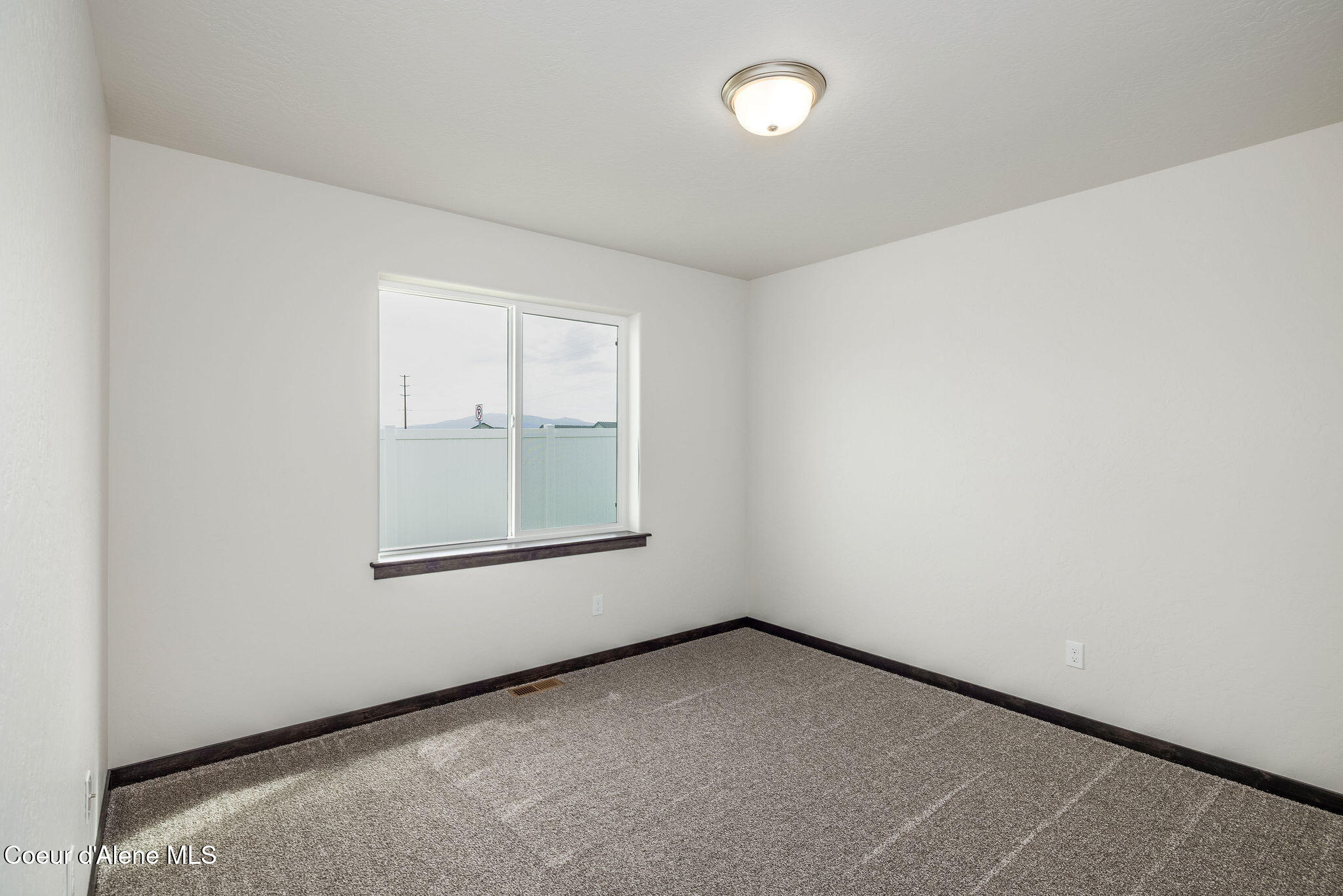 6407 W Bowmore Lane, Rathdrum, Alaska image 6