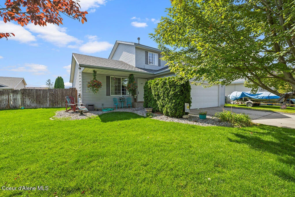 Photo of 1241 MESQUITE Ct, Post Falls, ID 83854 (MLS # 26-9259)