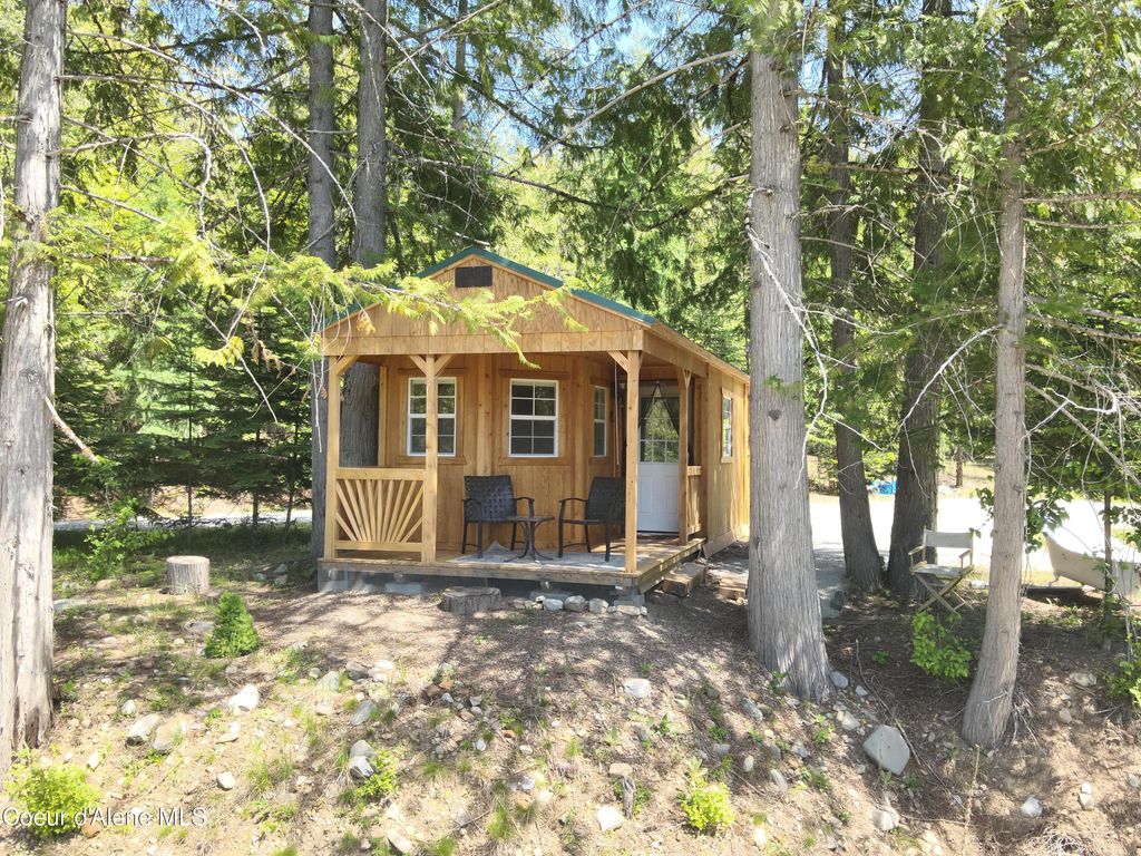 Photo of 191 Sunset View View, Hope, ID 83836 (MLS # 26-4593)