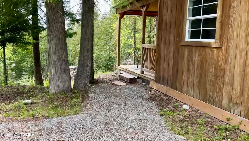 Photo of 191 Sunset View View, Hope, ID 83836 (MLS # 26-4593)