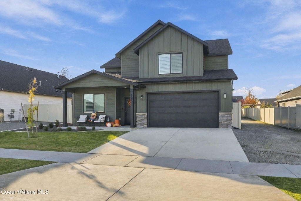 Photo of 6690 PORTRUSH DR, Rathdrum, ID 83858 (MLS # 26-10403)