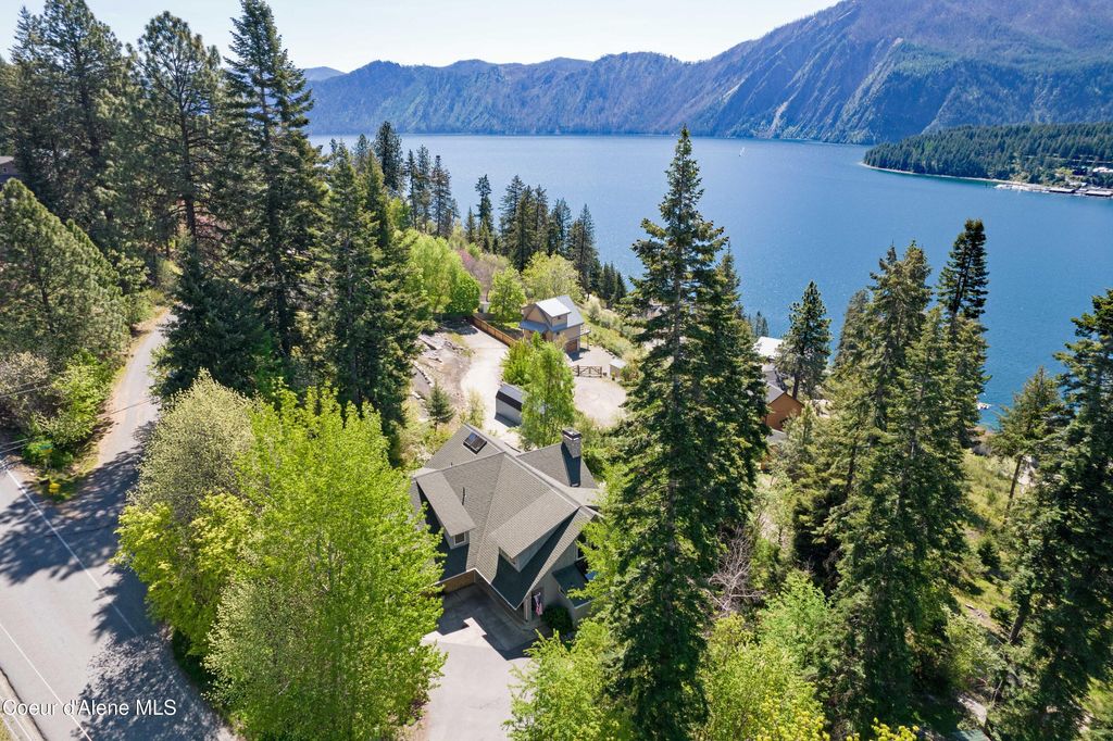 Photo of 17718 CAPE HORN Rd, Bayview, ID 83803 (MLS # 25-4456)