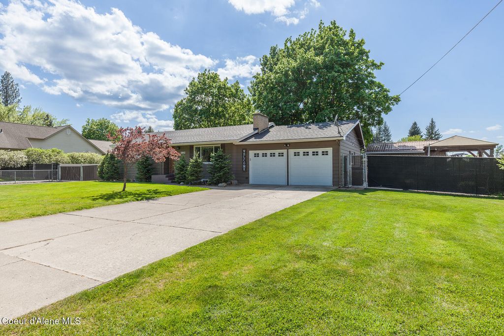 Photo of 5903 Davenport ST, Dalton Gardens, ID 83815 (MLS # 26-4673)