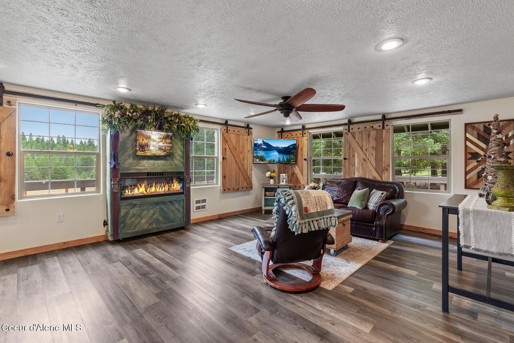 Photo of 332841 Us Highway 2, Newport, WA 99156 (MLS # 25-7778)