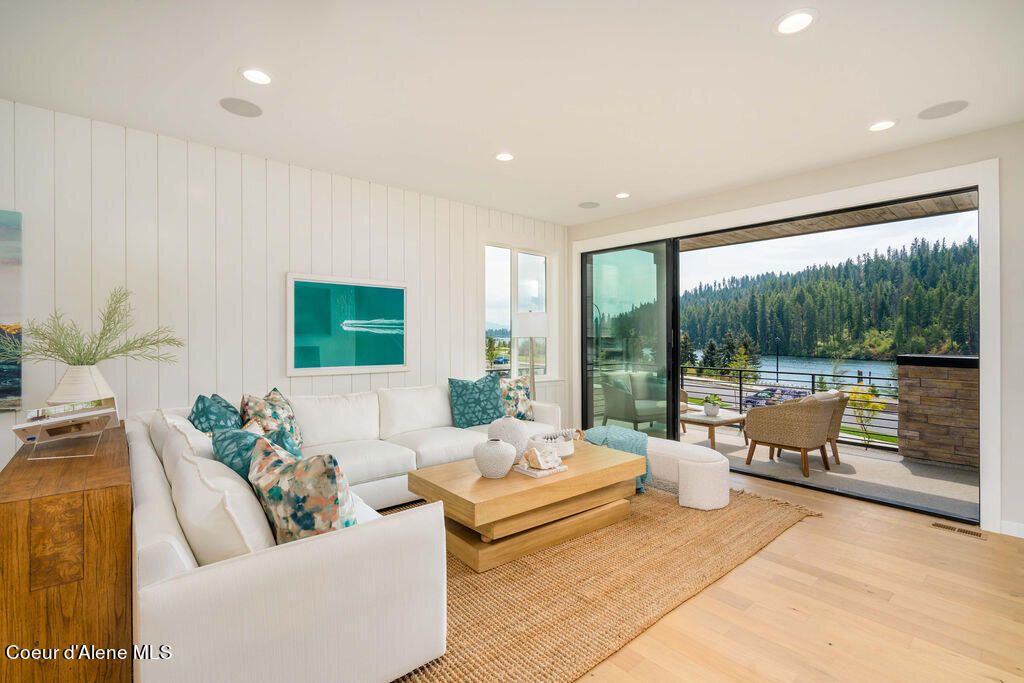 Photo of 2931 Heartwood Rd, Coeur dAlene, ID 83814 (MLS # 25-9486)